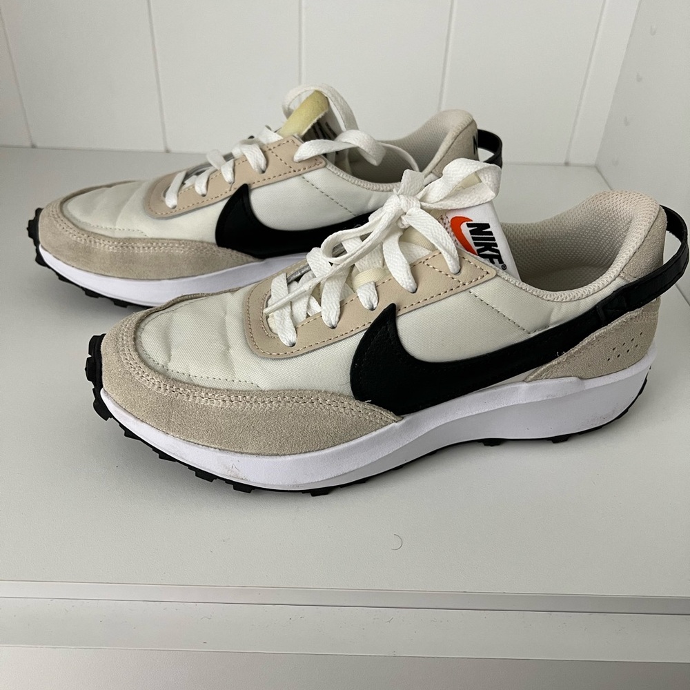 Nike waffle debut